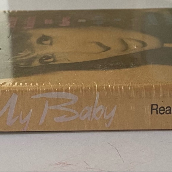 NEW SEALED Be My Baby read by Ronnie Spector Vince Waldron Audio Cassette book - Picture 4 of 4